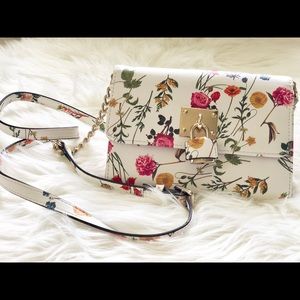 Nine West  Crossbody purse